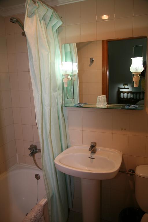 Hostal Santa Barbara Socuéllamos エクステリア 写真